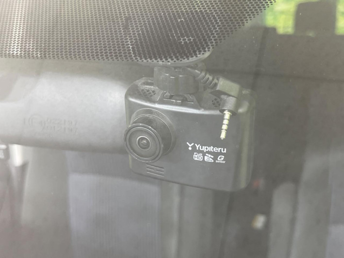 2015 Toyota Voxy DBA-ZRR80W (UW-6a068e8bc3f41)[11]