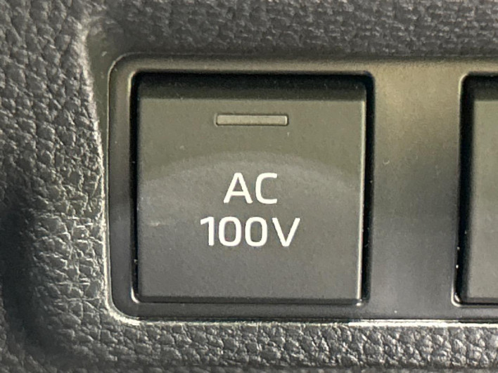2023 Toyota Corolla Cross 6AA-ZVG13 (UW-6a068e92ad24b)[20]