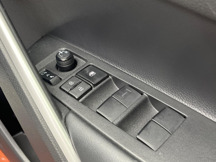 2022 Toyota Corolla Cross 6AA-ZVG15 (UW-6a068e948dea0)[19]