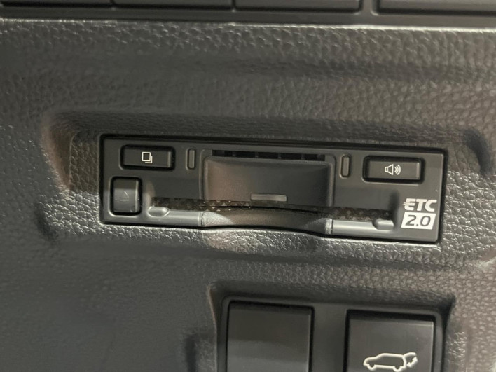 2024 Toyota Corolla Cross 6AA-ZVG16 (UW-6a068e94ac4ce)[18]