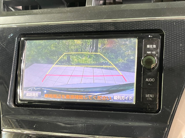 2016 Toyota Prius α DAA-ZVW40W (UW-6a068e971d238)[20]
