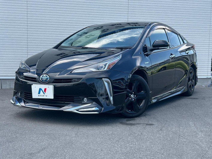 2020 Toyota Prius DAA-ZVW51 (UW-6a068e9a40810)[0]