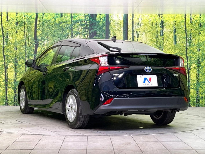 2021 Toyota Prius 6AA-ZVW51 (UW-6a068e9a74229)[18]