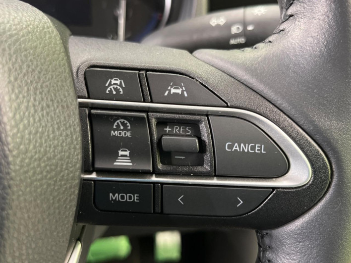 2022 Toyota Voxy 6AA-ZWR90W (UW-6a068e9f9d3d0)[13]