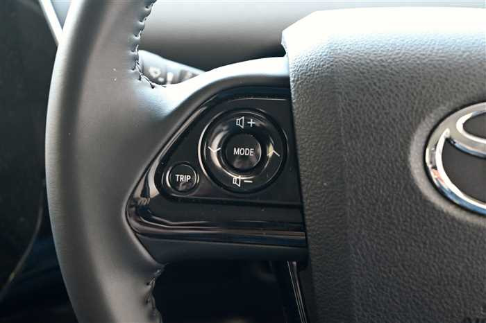 2021 Toyota Prius ZVW51 (UW-6a0e682e52b3f)[26]