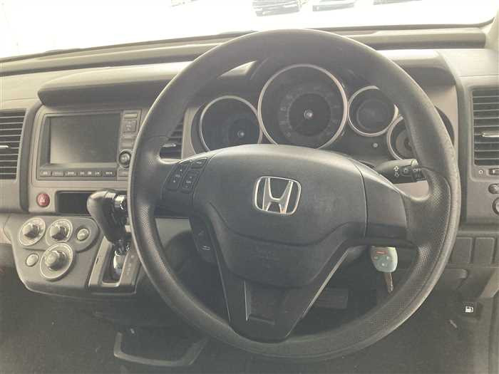2007 Honda Crossroad DBA-RT1 (UW-6a0e683688da3)[17]