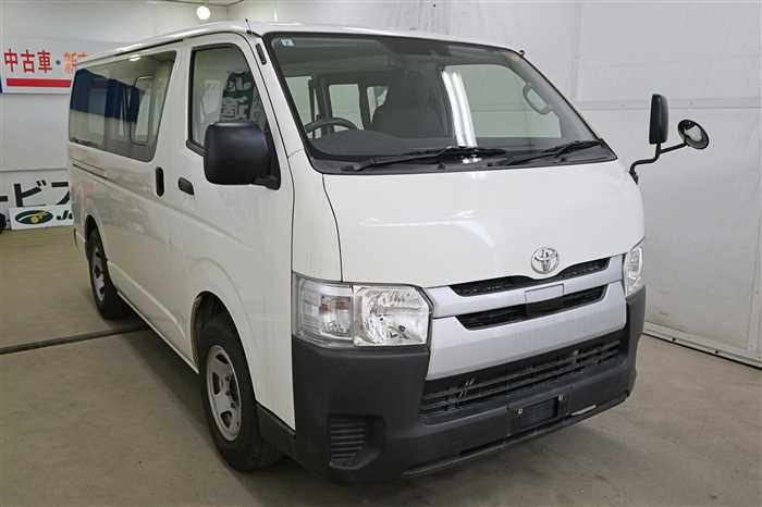 2020 Toyota Hiace Van KDH200V (UW-6a0e6840314b4)[0]
