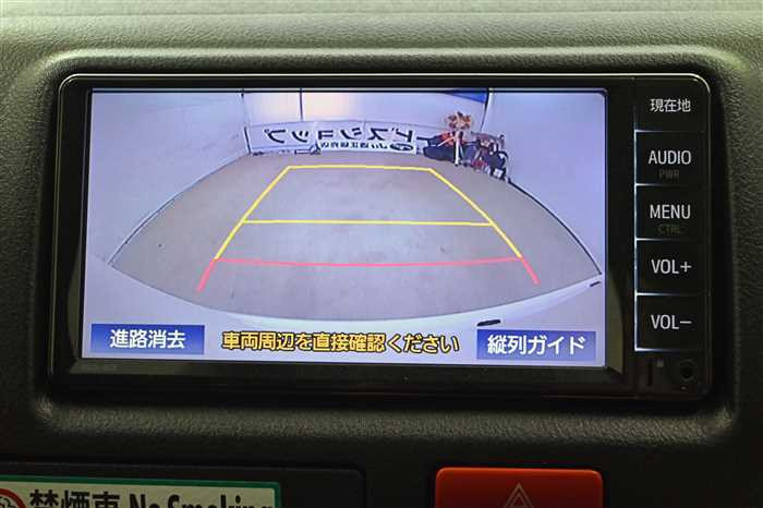2020 Toyota Hiace Van KDH200V (UW-6a0e6840314b4)[20]