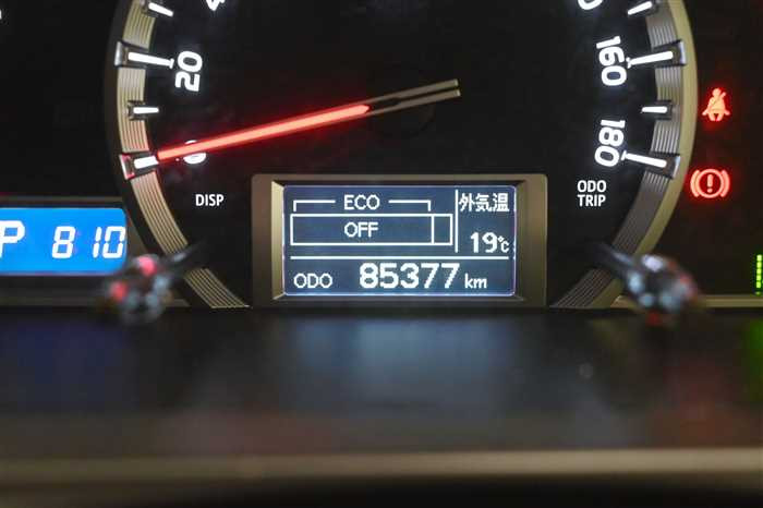 2020 Toyota Hiace Van KDH200V (UW-6a0e6840314b4)[23]
