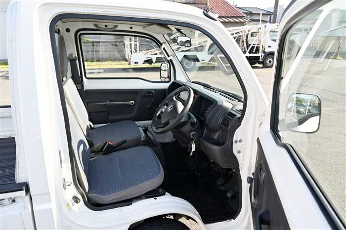 2011 Honda Acty Truck EBD-HA8 (UW-6a0e6842661b6)[16]