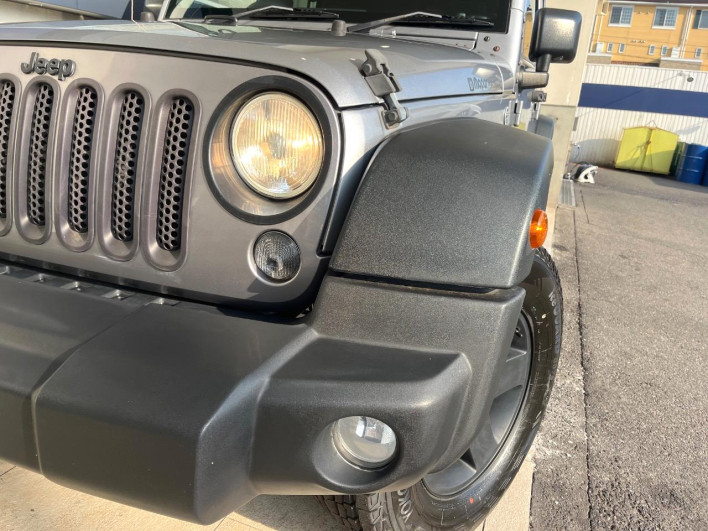 2016 Chrysler Jeep Wrangler Unlimited ABA-JK36L (UW-6a09307d199c9)[5]