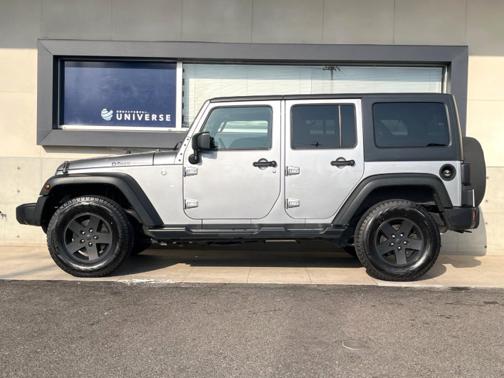 2016 Chrysler Jeep Wrangler Unlimited ABA-JK36L (UW-6a09307d199c9)[9]