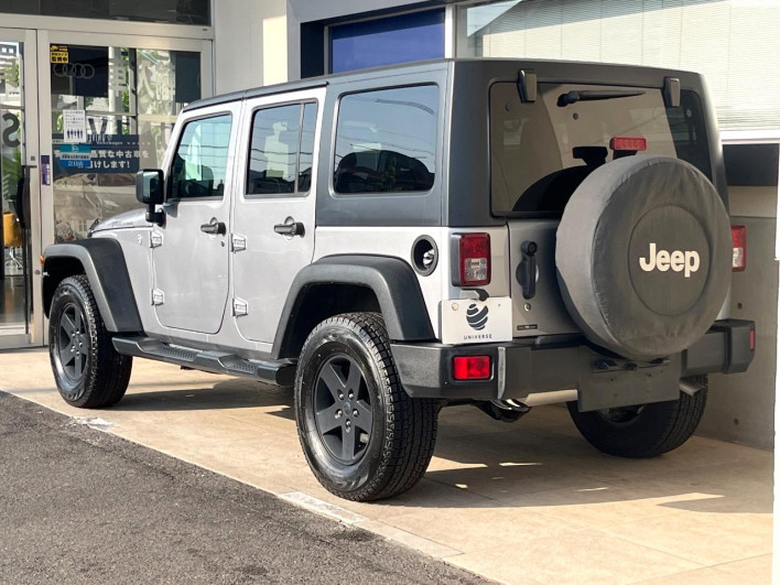 2016 Chrysler Jeep Wrangler Unlimited ABA-JK36L (UW-6a09307d199c9)[10]