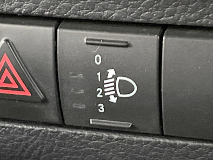 2017 Chrysler Jeep Wrangler Unlimited ABA-JK36L (UW-6a09307d35171)[11]