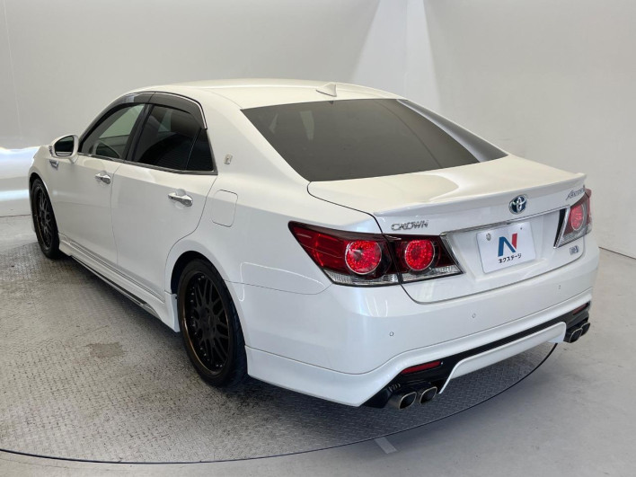 2016 Toyota Crown Hybrid DAA-AWS210 (UW-6a0930995719a)[20]