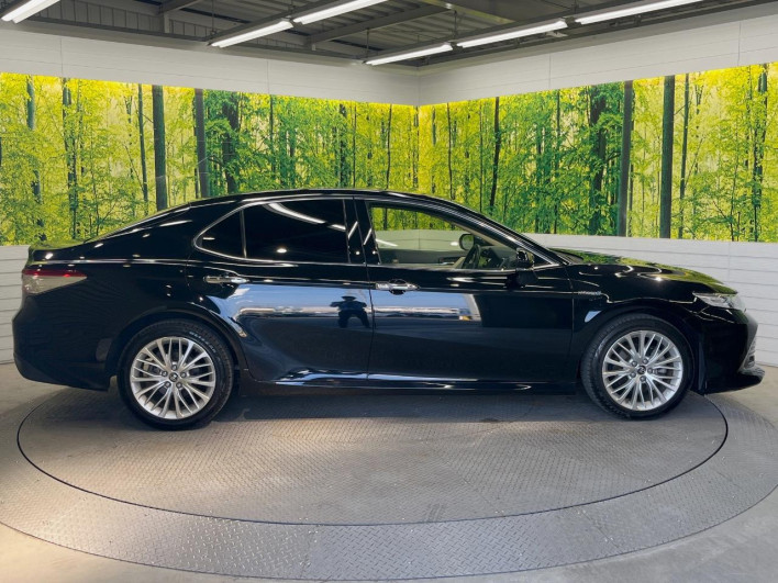 2018 Toyota Camry DAA-AXVH70 (UW-6a0930a4024ce)[11]