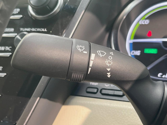 2018 Toyota Camry DAA-AXVH70 (UW-6a0930a4024ce)[26]