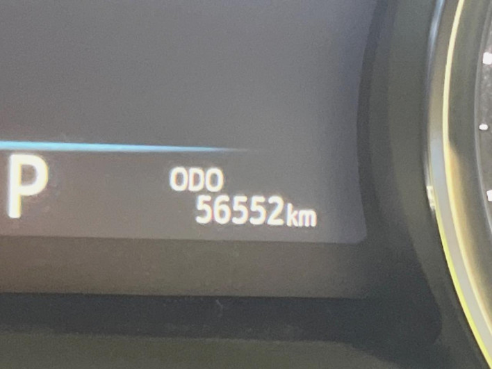 2018 Toyota Camry DAA-AXVH70 (UW-6a0930a4024ce)[2]