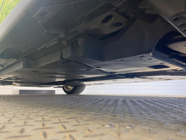 2018 Toyota Camry DAA-AXVH70 (UW-6a0930a4024ce)[18]