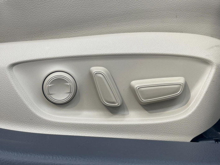 2018 Toyota Camry DAA-AXVH70 (UW-6a0930a4024ce)[22]