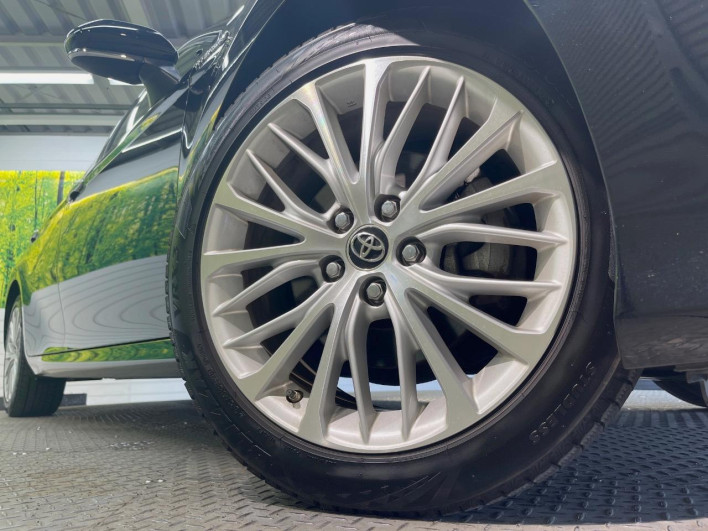 2018 Toyota Camry DAA-AXVH70 (UW-6a0930a4024ce)[5]