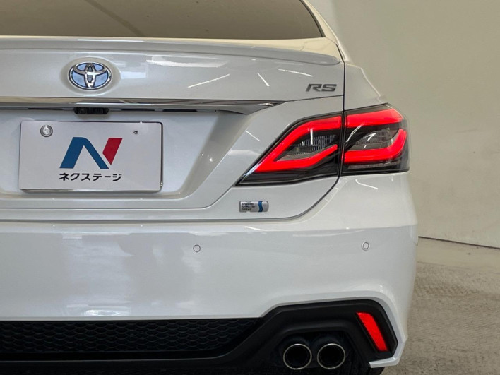 2019 Toyota Crown Hybrid 6AA-AZSH20 (UW-6a0930a97955f)[28]