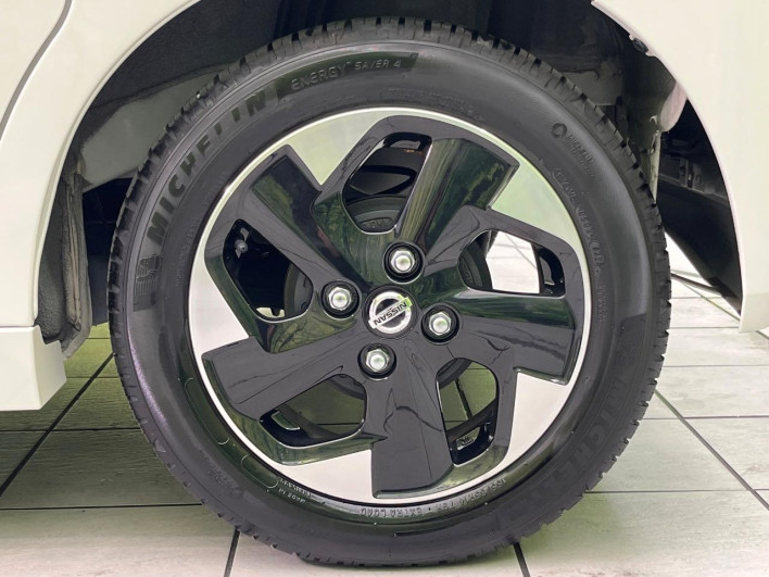 2023 Nissan Roox 5AA-B44A (UW-6a0930b85b5a2)[17]