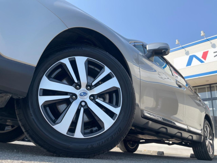 2017 Subaru Legacy Outback DBA-BS9 (UW-6a0930c150b0d)[17]