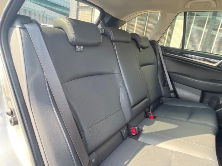 2017 Subaru Legacy Outback DBA-BS9 (UW-6a0930c150b0d)[26]