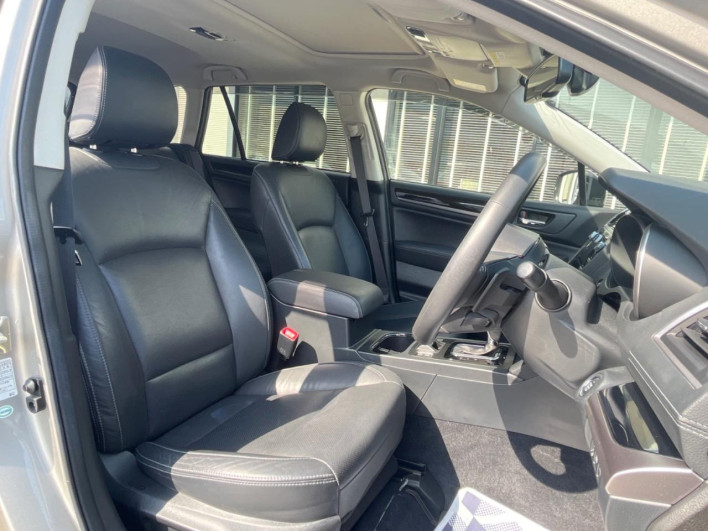 2017 Subaru Legacy Outback DBA-BS9 (UW-6a0930c150b0d)[25]