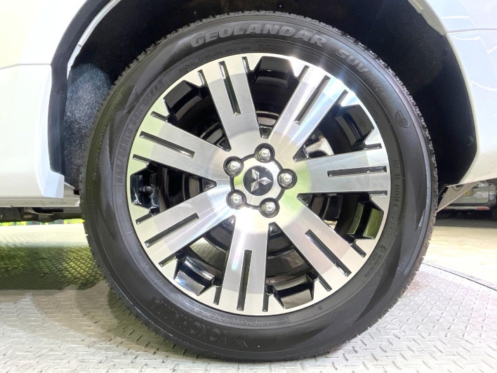 2024 Mitsubishi Delica D:5 3DA-CV1W (UW-6a0930c616dcc)[7]