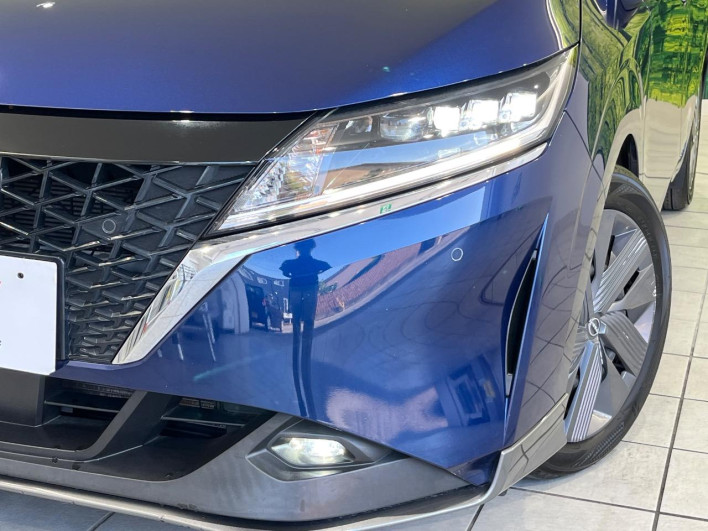 2021 Nissan Note 6AA-E13 (UW-6a0930cea407a)[11]