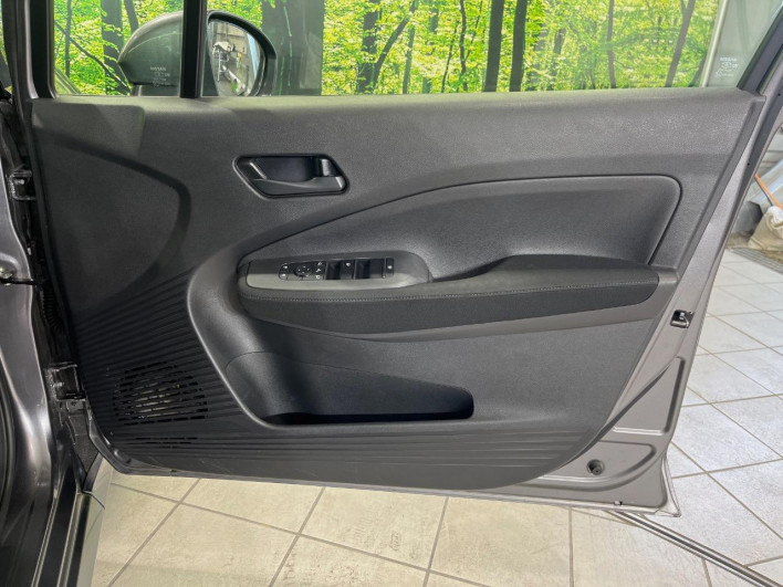 2022 Nissan Note 6AA-E13 (UW-6a0930cfe54ca)[19]