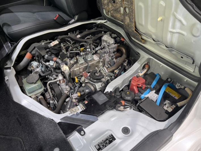 2024 Toyota Hiace Van 3DF-GDH206V (UW-6a0930d97643a)[4]