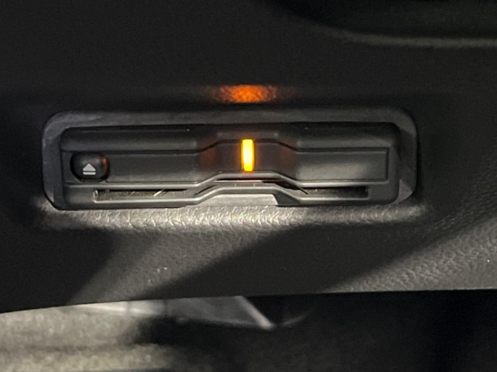 2020 Honda Fit 6AA-GR3 (UW-6a0930e5b399a)[20]