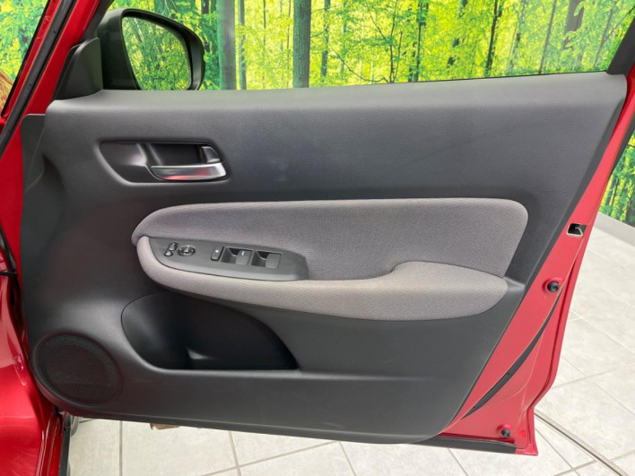 2020 Honda Fit 6AA-GR6 (UW-6a0930e5d7e09)[9]
