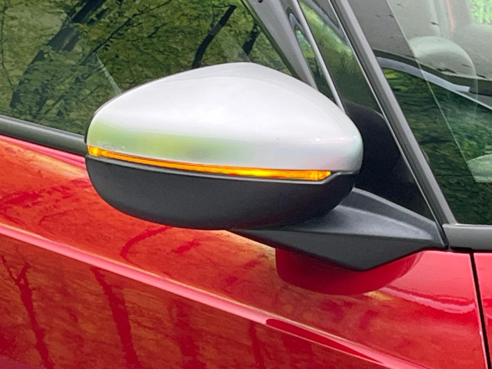 2020 Honda Fit 6AA-GR6 (UW-6a0930e5d7e09)[24]