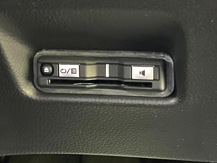 2021 Honda Fit 6AA-GR6 (UW-6a0930e5e240e)[8]
