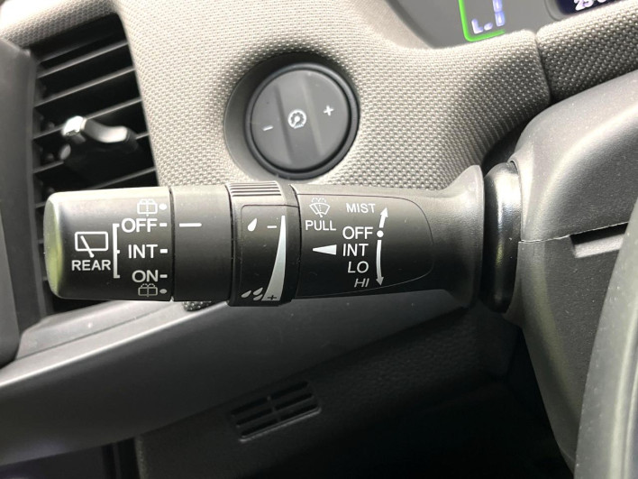2021 Honda Fit 6AA-GR6 (UW-6a0930e5e240e)[16]