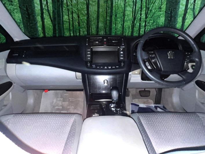 2008 Toyota Crown DBA-GRS200 (UW-6a0930e780f1d)[29]