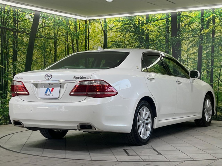 2010 Toyota Crown DBA-GRS202 (UW-6a0930e7e1998)[5]