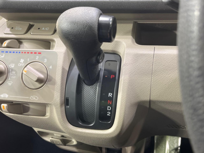 2009 Honda Life CBA-JC2 (UW-6a09310380a70)[12]