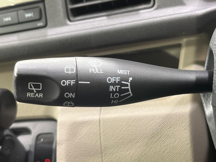 2009 Honda Life CBA-JC2 (UW-6a09310380a70)[16]