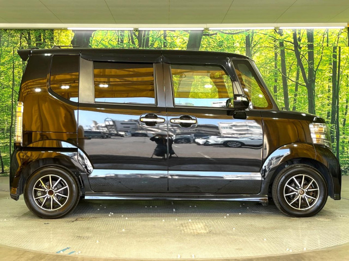 2012 Honda N-BOX CUSTOM DBA-JF1 (UW-6a093103b04e1)[8]