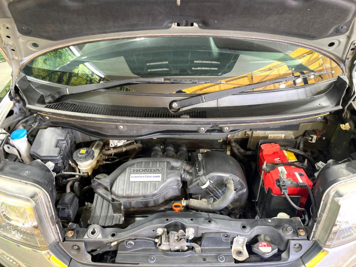 2012 Honda N-BOX CUSTOM DBA-JF1 (UW-6a093103b04e1)[4]