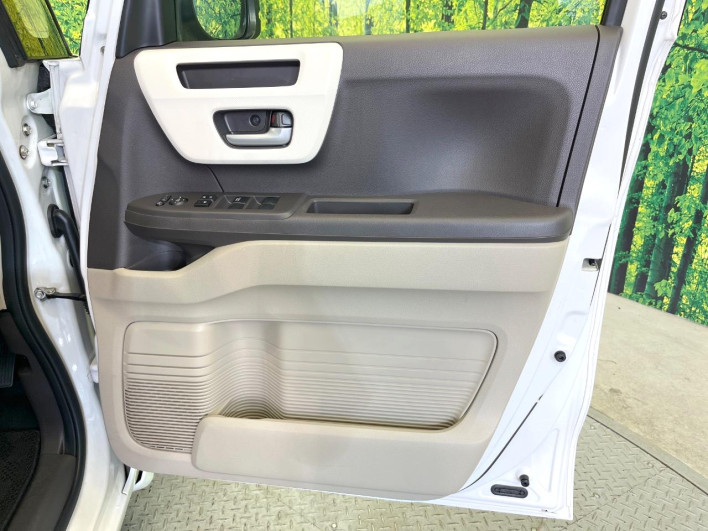 2018 Honda N-BOX DBA-JF3 (UW-6a0931081627c)[11]