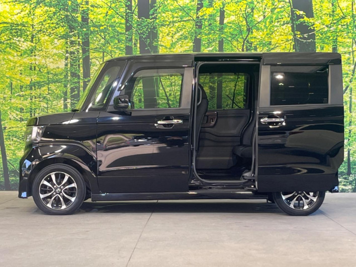 2018 Honda N-BOX CUSTOM DBA-JF3 (UW-6a09310817a8f)[7]