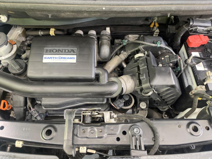 2018 Honda N-BOX CUSTOM DBA-JF3 (UW-6a09310817a8f)[4]