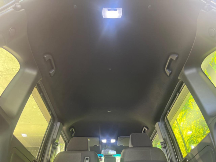 2018 Honda N-BOX CUSTOM DBA-JF3 (UW-6a09310817a8f)[15]