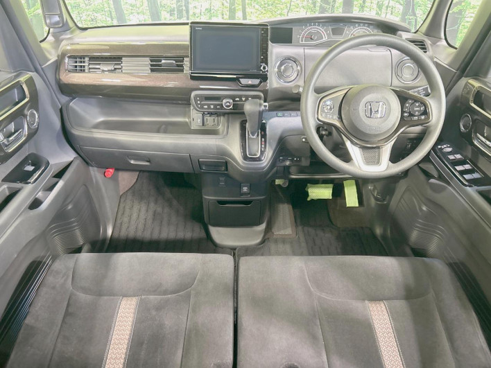 2018 Honda N-BOX CUSTOM DBA-JF3 (UW-6a093108969e8)[26]